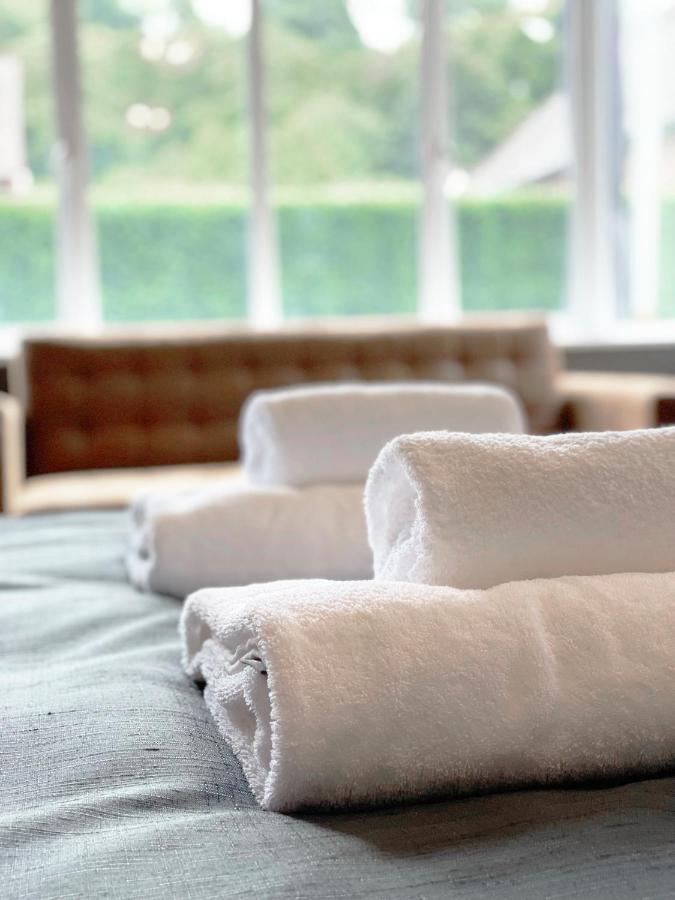 Selworthy - Luxury 3 Bedroom Apartment *