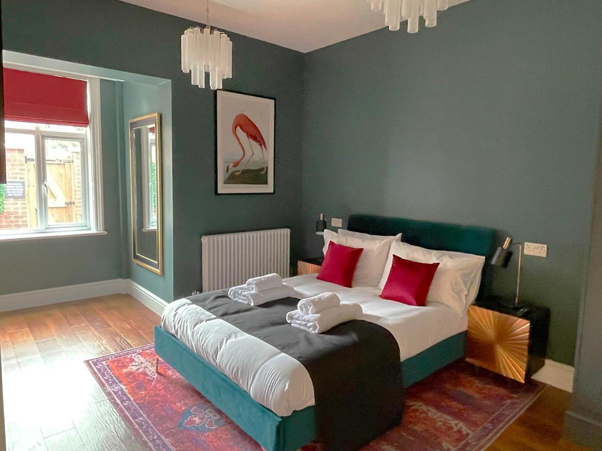 Selworthy - Luxury 3 Bedroom Apartment