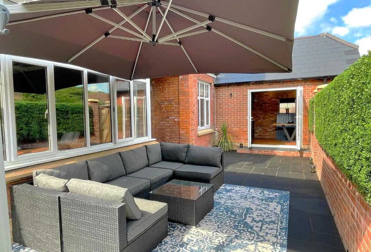Selworthy - Luxury 3 Bedroom Apartment *
